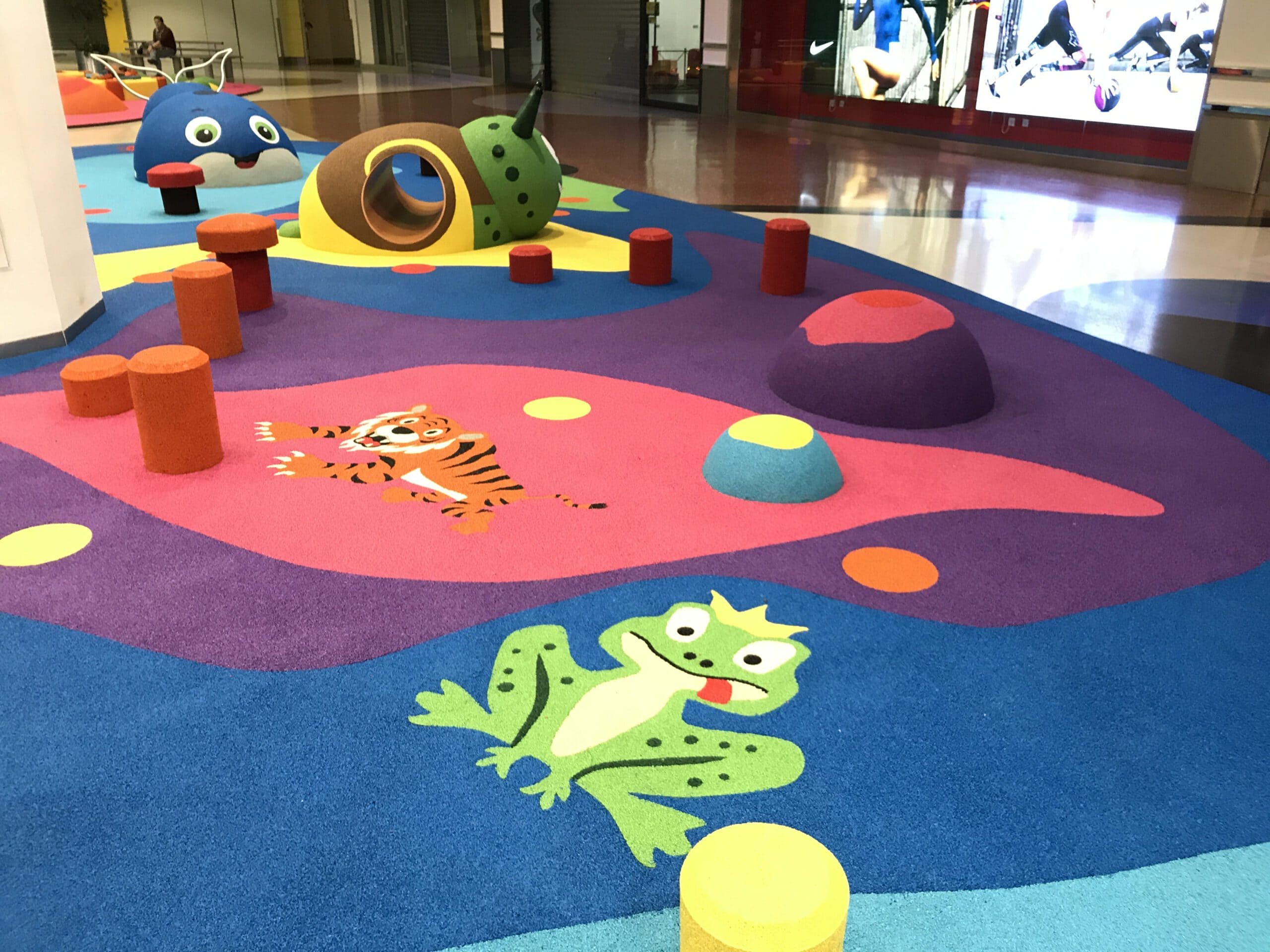 Guminiai EPDM elementai ir borteliai vaikų aikštelėje